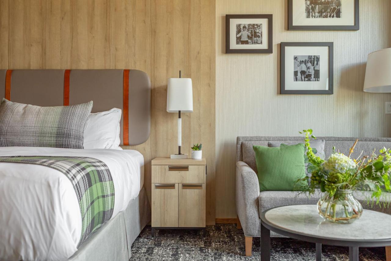 Headwaters Lodge At Eagle Ranch Resort Invermere Extérieur photo